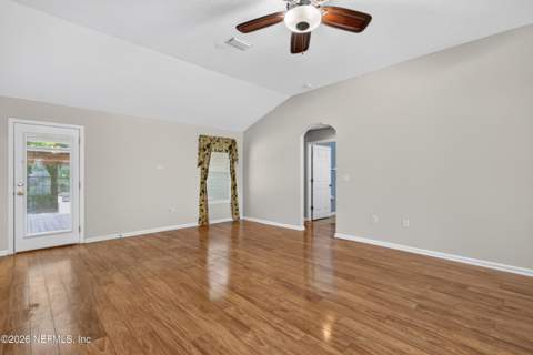9350 Whisper Glen Drive, Jacksonville FL - photo 13 of 65