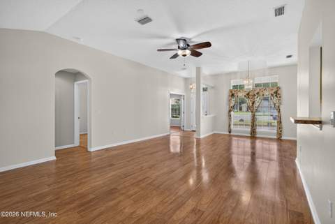 9350 Whisper Glen Drive, Jacksonville FL - photo 14 of 65
