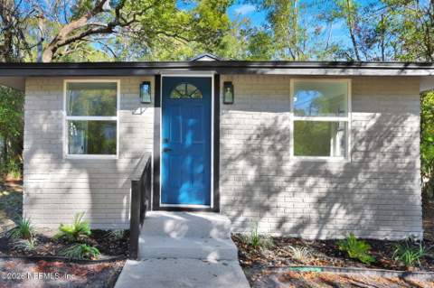 5807 Castellano Avenue, Jacksonville FL - photo 6 of 37