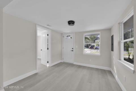5807 Castellano Avenue, Jacksonville FL - photo 11 of 37