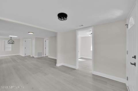 5807 Castellano Avenue, Jacksonville FL - photo 12 of 37