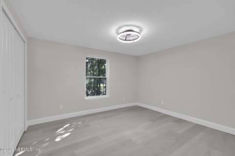 5807 Castellano Avenue, Jacksonville FL - photo 19 of 37
