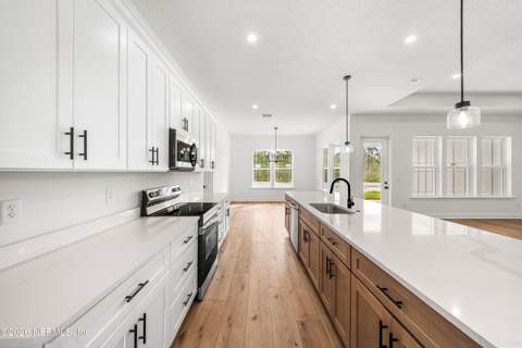 16330 Deacon Drive, Bryceville FL - photo 7 of 42