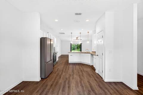 2646 Anniston Road, Jacksonville FL - photo 8 of 29