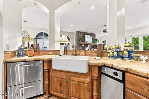 39 Marsh Creek Road, Fernandina Beach FL - photo 12 of 79