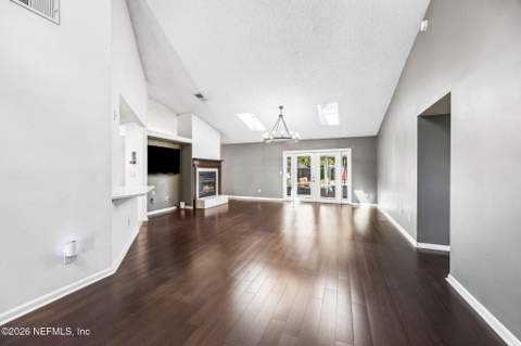 4849 Dovetree Lane, Jacksonville FL - photo 12 of 34