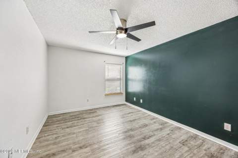 4849 Dovetree Lane, Jacksonville FL - photo 21 of 34