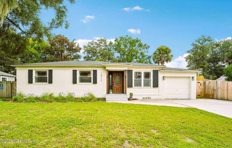 3 bedroom Single Family Residence at 1915 Felch Avenue, Felch, Jacksonville — photo 3