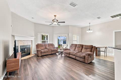 604 Reflection Cove Road, Jacksonville FL - photo 13 of 35