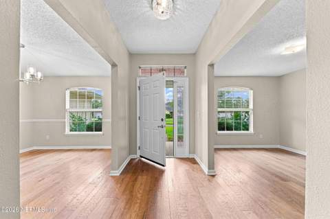 1041 Whirlaway Circle, Jacksonville FL - photo 6 of 33