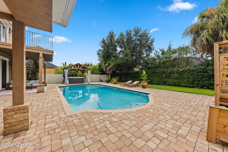 4 bedroom Single Family Residence at 10124 Crofton Court, Old Mill Branch, Jacksonville — photo 3