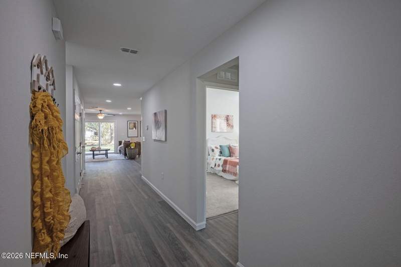 4 bedroom Single Family Residence at 375 Drone Street, Duval City, Jacksonville — photo 2