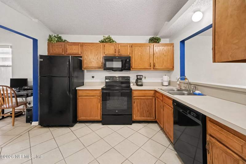 3 bedroom Single Family Residence at 2642 Sam Houston Place, Hardwick Pl, Jacksonville — photo 3