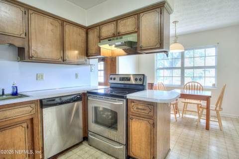 60 Dolphin Boulevard, Ponte Vedra Beach FL - photo 15 of 57