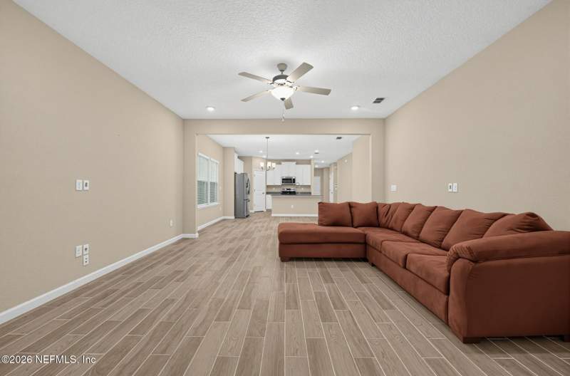 3 bedroom Single Family Residence at 911 Colon Lane, Fox Ridge, Jacksonville — photo 5