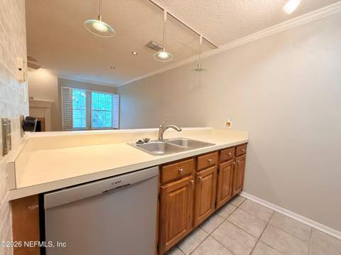 5215 San Jose Boulevard #110, Jacksonville FL - photo 17 of 35