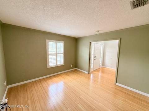 5215 San Jose Boulevard #110, Jacksonville FL - photo 8 of 35