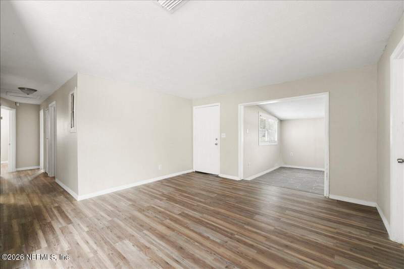 3 bedroom Single Family Residence at 215 Edson Drive, Meadowbrook, Orange Park — photo 3