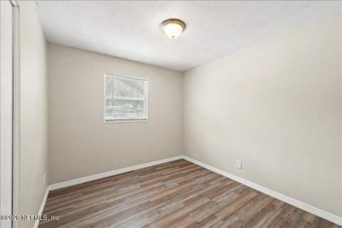 215 Edson Drive, Orange Park FL - photo 18 of 35