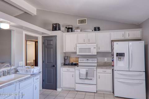 2715 Rochford Court, Jacksonville FL - photo 6 of 20