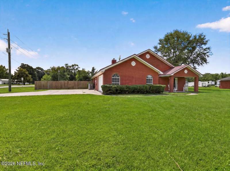 3 bedroom Single Family Residence at 54341 Plantation Road, Callahan, Callahan — photo 5