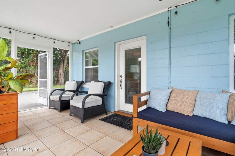 3 bedroom Single Family Residence at 9479 Heckscher Drive, Metes & Bounds, Jacksonville — photo 5