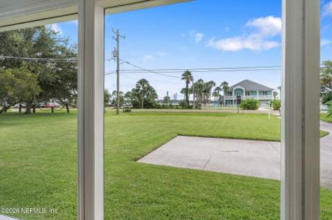 9479 Heckscher Drive, Jacksonville FL - photo 6 of 31