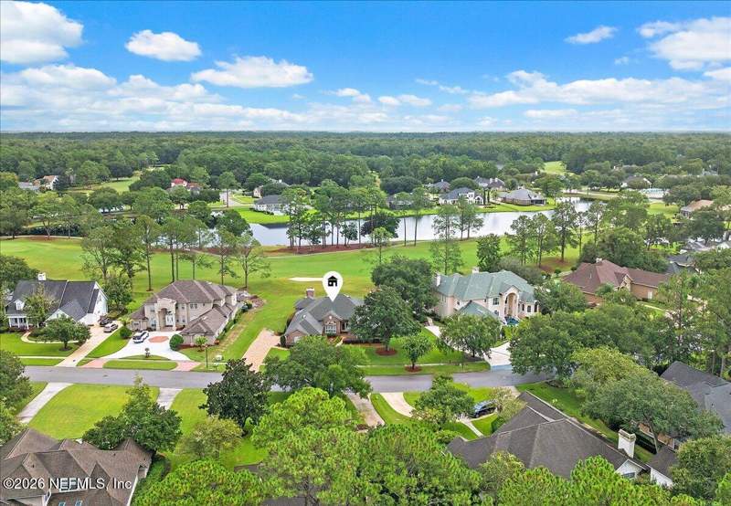 4 bedroom Single Family Residence at 9923 Blakeford Mill Road, Deercreek, Jacksonville — photo 2