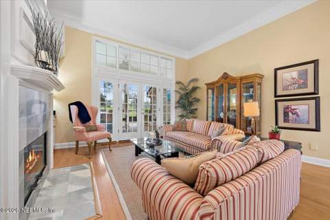 9923 Blakeford Mill Road, Jacksonville FL - photo 10 of 52