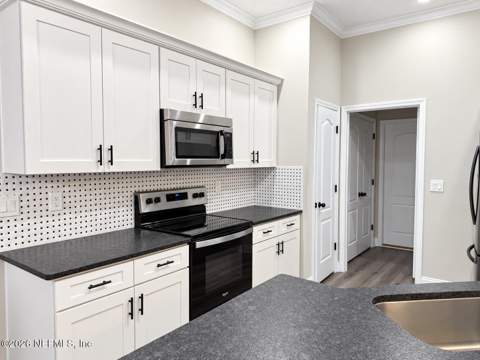 964 Gano Avenue, Orange Park FL - photo 6 of 17