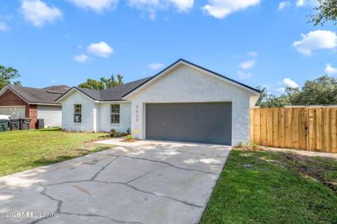 8629 Buttercup Street, Jacksonville FL - photo 14 of 31