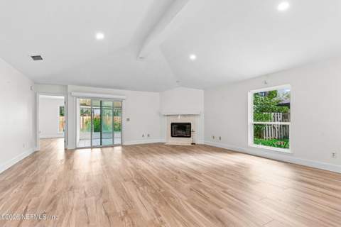 3739 Sanctuary Way, Jacksonville Beach FL - photo 11 of 27