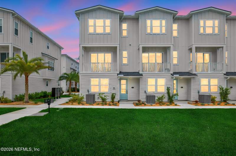 4 bedroom Townhouse at 1003 N 1st Avenue, North Beach, Jacksonville Beach — photo 2