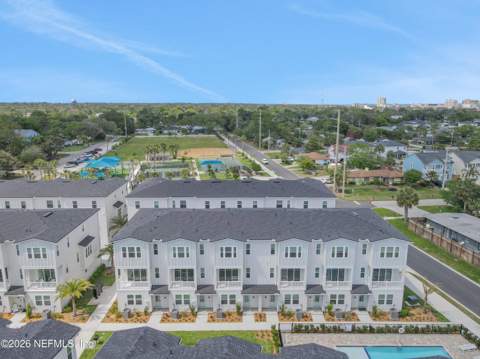1003 N 1st Avenue, Jacksonville Beach FL - photo 18 of 45