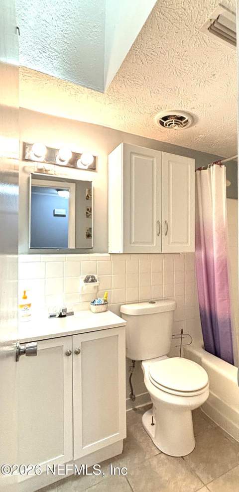 2071 Courtney Drive, Jacksonville FL - photo 23 of 36
