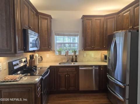7800 Point Meadows Drive #1017, Jacksonville FL - photo 11 of 46
