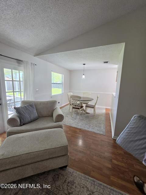 1737 Largo Court, Middleburg FL - photo 6 of 24