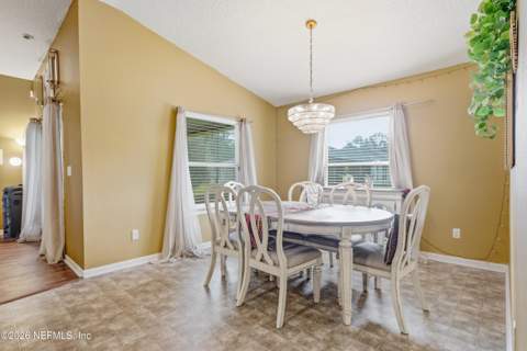 7392 Timber Falls Court, Jacksonville FL - photo 16 of 43