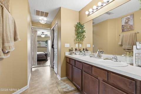 7392 Timber Falls Court, Jacksonville FL - photo 24 of 43