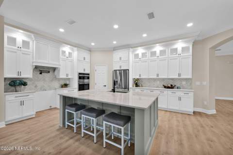 3095 Country Club Boulevard, Orange Park FL - photo 14 of 58