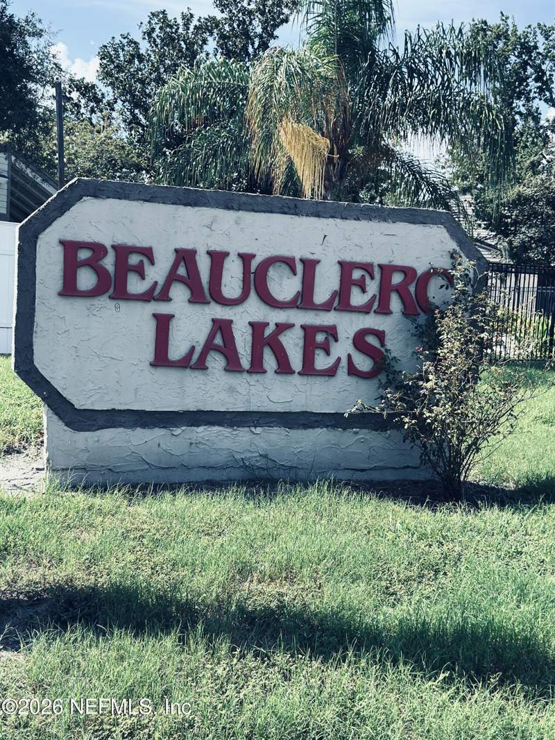 2 bedroom Condominium at 8300 Plaza Gate Lane #1071, Beauclerc Lakes, Jacksonville — photo 2