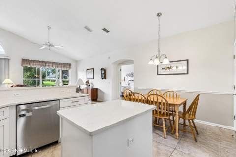2211 Harbor Lake Drive, Fleming Island FL - photo 23 of 77