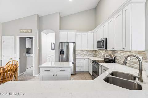 2211 Harbor Lake Drive, Fleming Island FL - photo 22 of 77