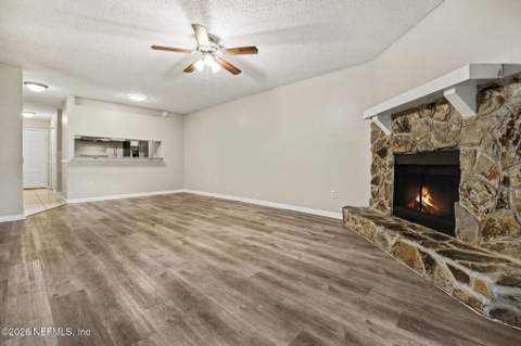 3270 Ricky Drive #304, Jacksonville FL - photo 6 of 21