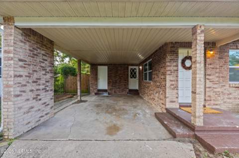 3639 Rendale Drive, Jacksonville FL - photo 11 of 41