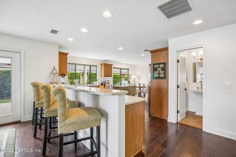 7 Village Walk Court, Ponte Vedra Beach FL - photo 22 of 74