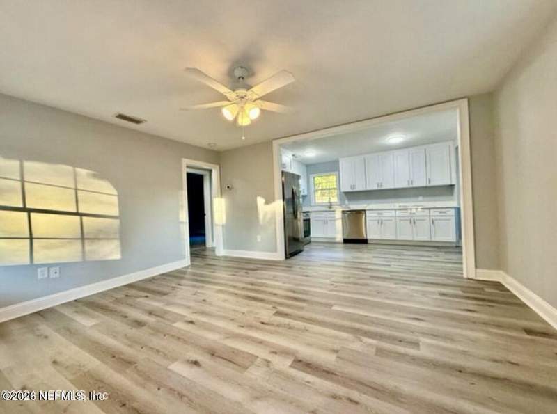 2 bedroom Single Family Residence at 1745 HILLTOP Boulevard, Southside Estates, Jacksonville — photo 3