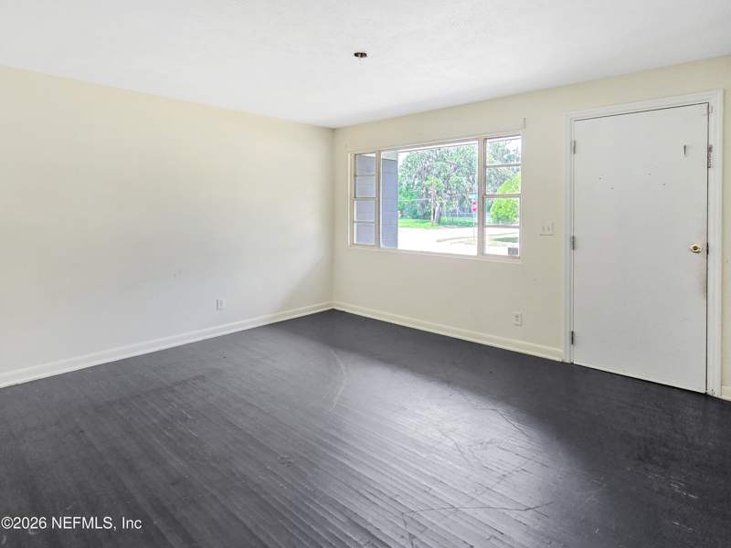 3 bedroom Single Family Residence at 6348 Garette Drive, Oak Hill Terrace, Jacksonville — photo 4