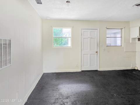 6348 Garette Drive, Jacksonville FL - photo 6 of 24