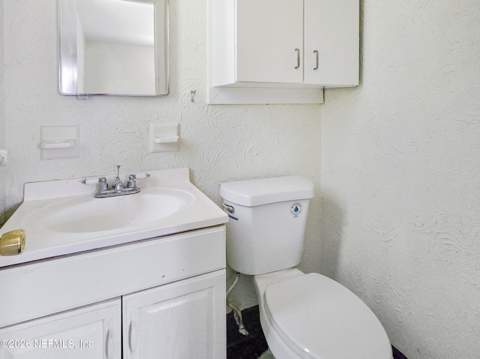 6348 Garette Drive, Jacksonville FL - photo 14 of 24